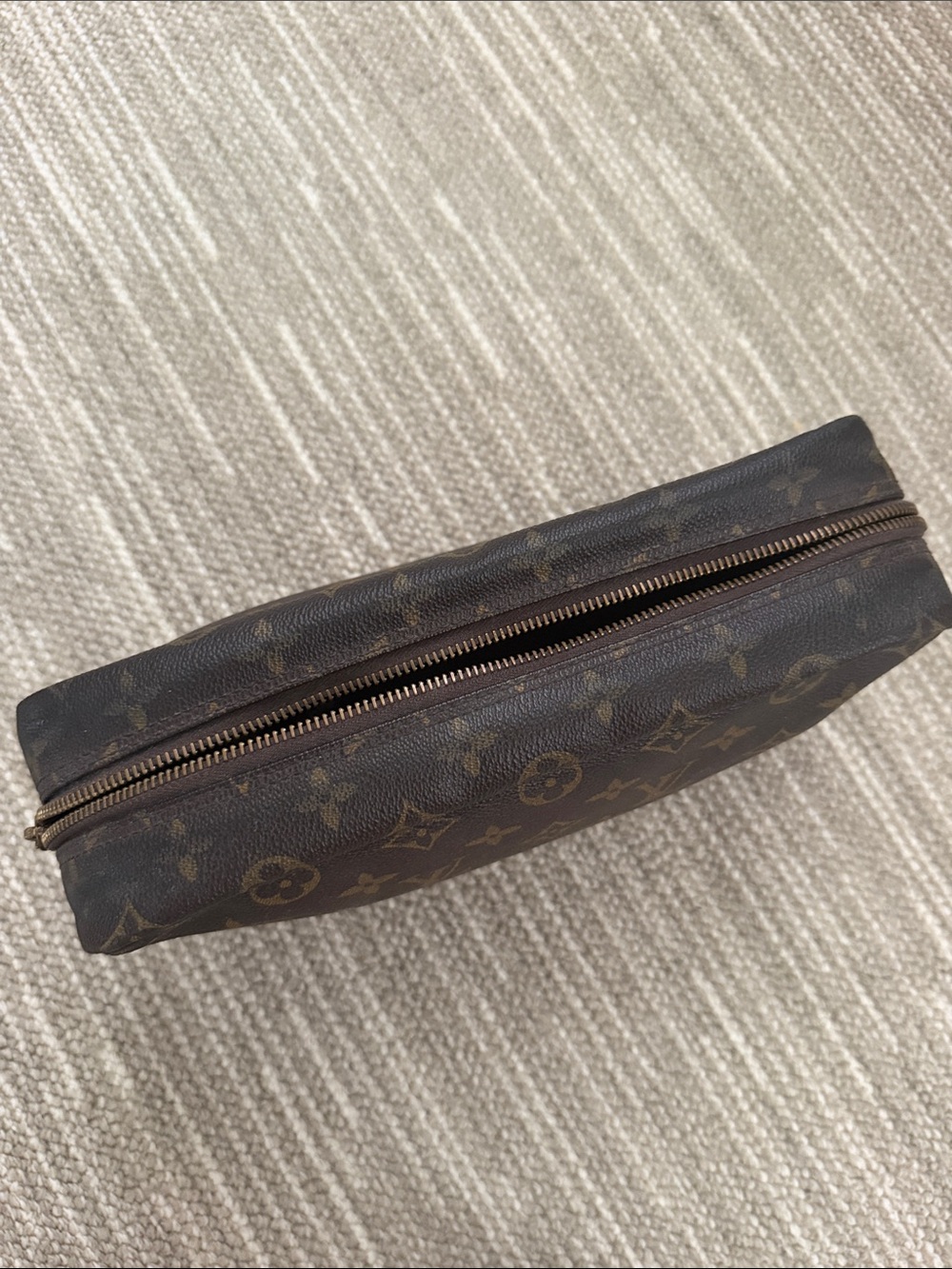 Louis Vuitton Monogram Canvas Pouch - Dark Brown & Tan - Picture 2 of 5